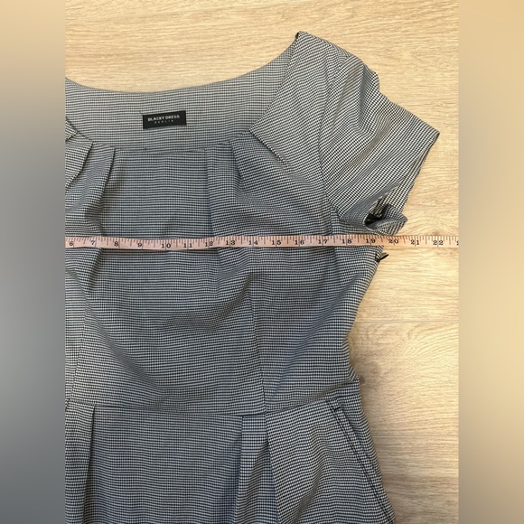 A-line midi cotton black and white houndstooth dress with detail - Picture 10 of 16